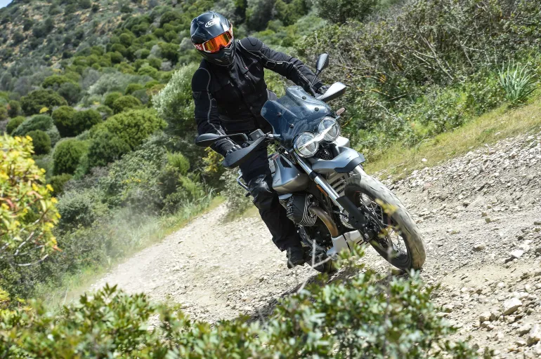 Motorcycle Riding Protection -Motorcycle Riding Protection Moto Guzzi V85 TT Sardinia Jensen Beeler 28